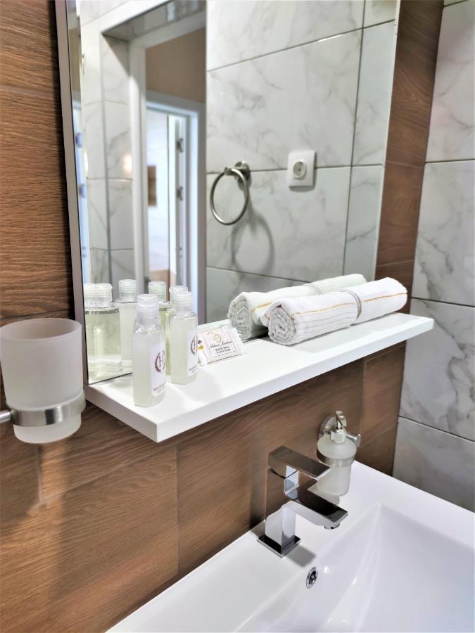 Rocas Hotel Orhei Ngoại thất bức ảnh